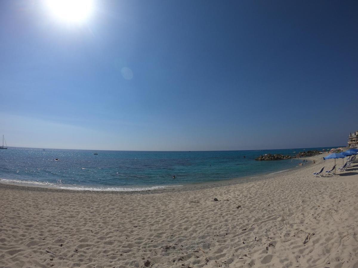 Residenza Gherly Capo Vaticano Luaran gambar